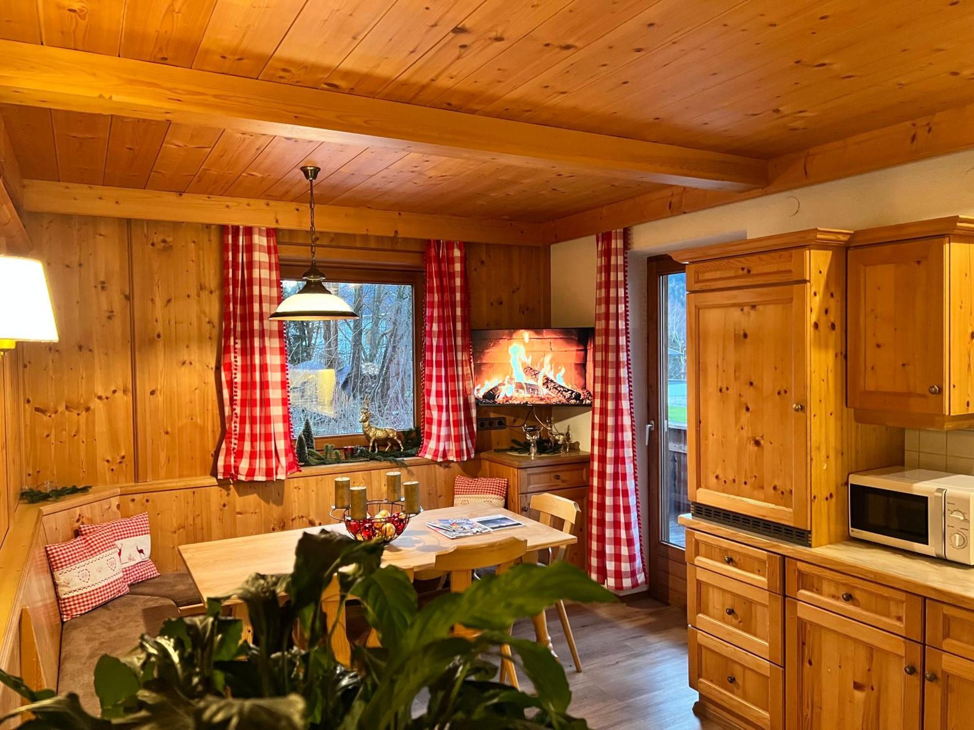 Ferienwohnung Platzhirsch Panorama View Balkon, Gartensauna, Garten, Grillplatz Stumm Zewnętrze zdjęcie