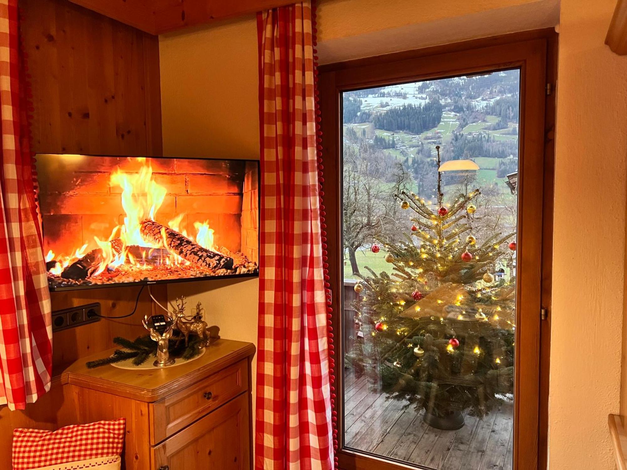 Ferienwohnung Platzhirsch Panorama View Balkon, Gartensauna, Garten, Grillplatz Stumm Zewnętrze zdjęcie